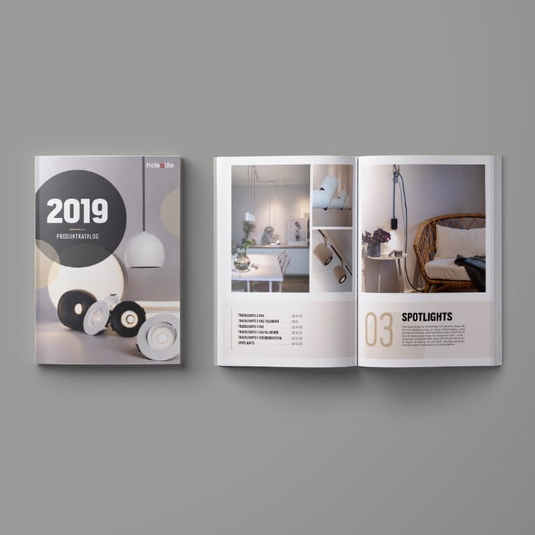 En mockup på vores produktkatalog 2019. Et katalog, der dækker hele vores sortiment.